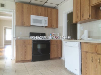 Brighton 4 Beds Brighton Center Boston - $3,500 No Fee