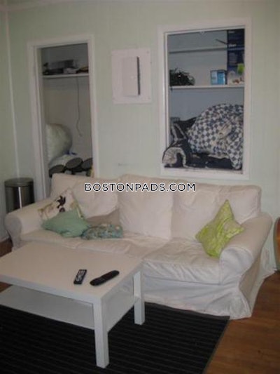 Fenway/kenmore Apartment for rent 3 Bedrooms 1 Bath Boston - $4,200
