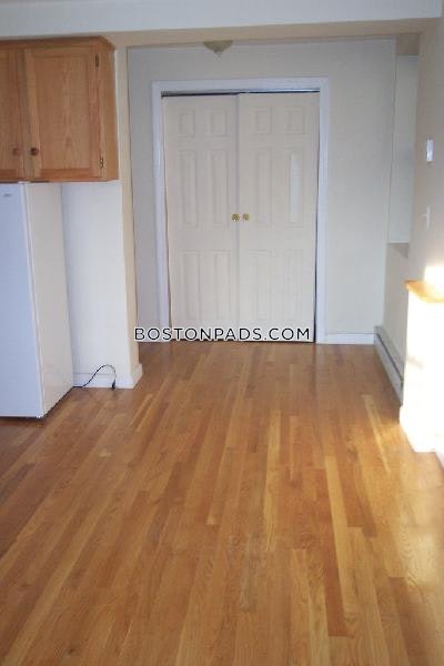 Fenway/kenmore Studio 1 Bath Boston - $2,100 50% Fee