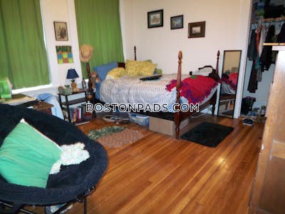 Fenway/kenmore Apartment for rent 1 Bedroom 1 Bath Boston - $3,100 No Fee