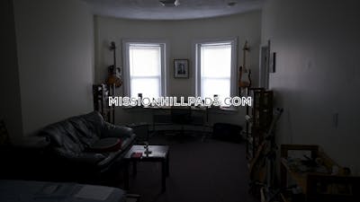 Mission Hill Apartment for rent 1 Bedroom 1 Bath Boston - $2,400 No Fee