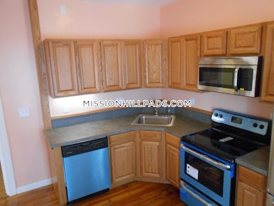 Mission Hill Apartment for rent 4 Bedrooms 1.5 Baths Boston - $5,600