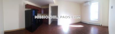 Roxbury Apartment for rent 2 Bedrooms 1 Bath Boston - $3,100
