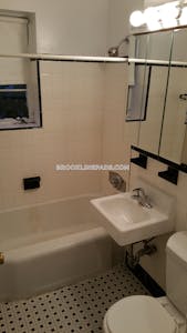 Brookline Apartment for rent 2 Bedrooms 1 Bath Coolidge Corner - $3,675 No Fee