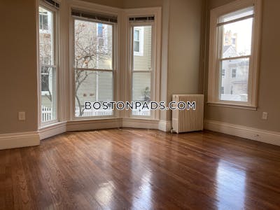 Cambridge Studio No Bath  Central Square/cambridgeport - $2,450