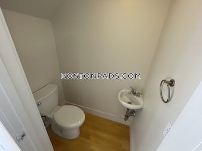 Cambridge Sensational 2 Beds 2.5 Baths  East Cambridge - $4,400 No Fee