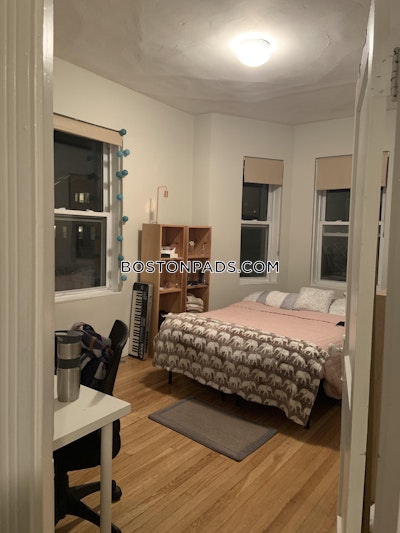 Northeastern/symphony 2.5 Beds 1 Bath Boston - $4,695 No Fee