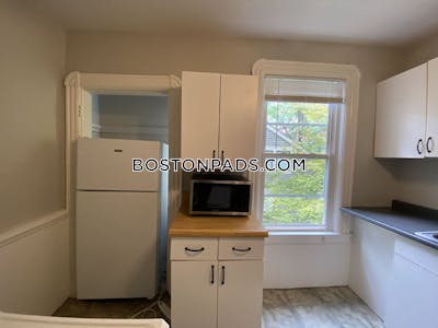 Cambridge Inviting 2BD 1BA Central Square Apartment Central Square/cambridgeport - $3,150