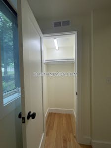 Brookline 3 Bed 2.5 Bath BROOKLINE  Brookline Hills - $5,200 50% Fee