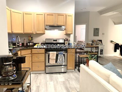 South Boston 4 Beds 2 Baths South Boston Boston - $6,400