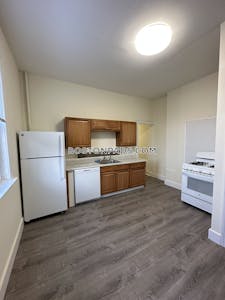 Allston 3 Beds 2 Baths Boston - $3,000