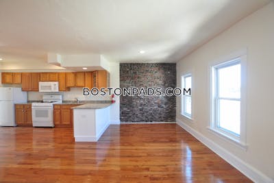 South Boston 1 Bed 1 Bath Boston - $2,600 50% Fee