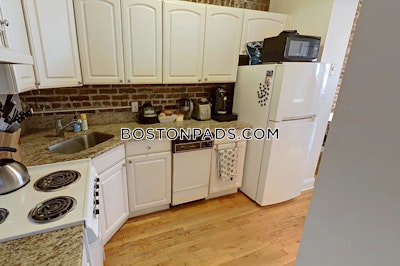 North End 2 Beds 1 Bath Boston - $3,695