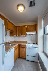 Back Bay 1 Bed 1 Bath Boston - $3,100 No Fee