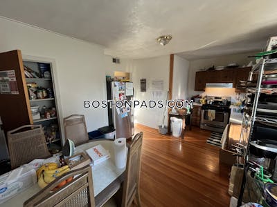 Somerville 3 Bed, 1 Bath Unit  Winter Hill - $4,300