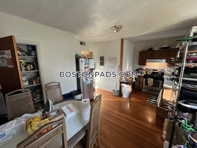 Somerville 3 Bed, 1 Bath Unit  Winter Hill - $4,300