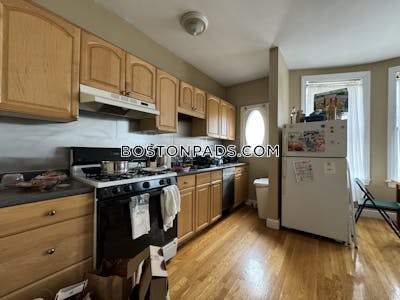 Allston 1 Bed 1 Bath Boston - $2,575 No Fee