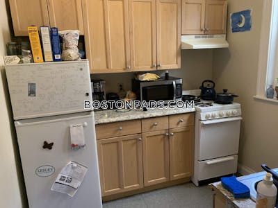 Allston 1 Bed 1 Bath Boston - $2,870 No Fee