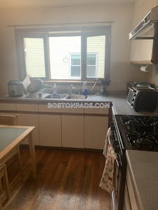 Brighton 3 Beds 1 Bath Boston - $2,700