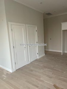 Allston 1 Bed 1 Bath Boston - $3,150 No Fee