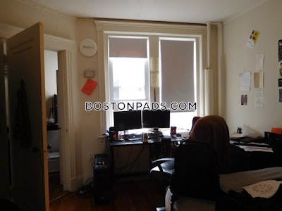 Fenway/kenmore 1 Bed 1 Bath Boston - $2,795 No Fee