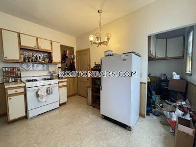 Brighton 2 Beds 1 Bath Boston - $2,850
