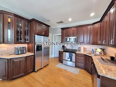 South Boston 4 Beds 1 Bath Boston - $4,995 No Fee
