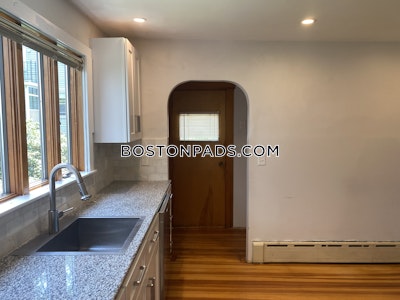Somerville 4 Bed 1 Bath SOMERVILLE  Tufts - $5,750 No Fee