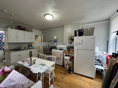 North End 2 Bed 1 Bath BOSTON Boston - $2,500 No Fee