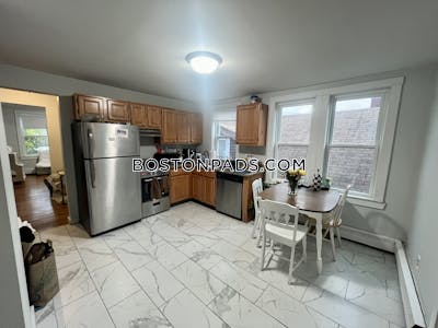 South Boston Nice 3 Bed 1 Bath available 9/1 Boston - $3,600 No Fee