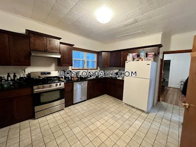 Cambridge 4 Bed 2 Bath CAMBRIDGE- EAST CAMBRIDGE $3,900  East Cambridge - $3,900