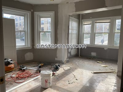 Allston/brighton Border 2 Bed 1 Bath BOSTON Boston - $2,795 50% Fee