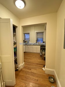 Brookline 2 Bed 1 Bath BROOKLINE- COOLIDGE CORNER $3,800 Coolidge Corner - $3,800 50% Fee