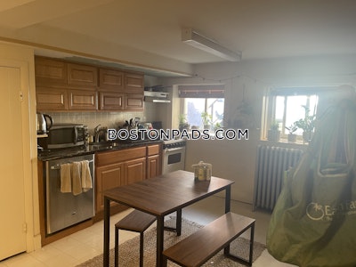Brookline 2 Beds 1 Bath  Washington Square - $2,850