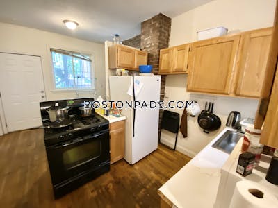 Mission Hill 4 Bed, 1 Bath Unit Boston - $4,000 No Fee