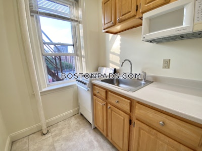 Fenway/kenmore Studio 1 Bath Boston - $2,400
