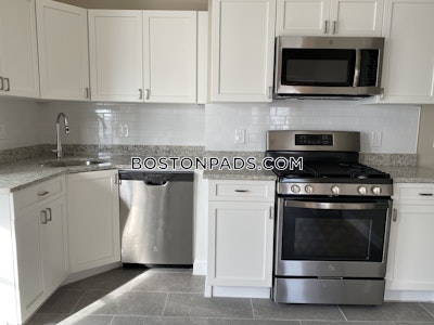 Roxbury 3 Beds 1 Bath Boston - $2,950 50% Fee