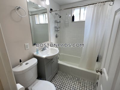 Somerville 3.5 Bed 1 Bath SOMERVILLE  Winter Hill - $3,600