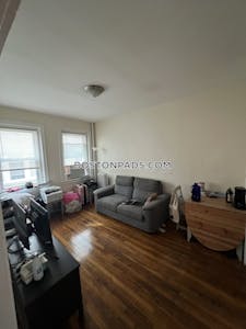 Allston/brighton Border 2 Bed 1 bath available NOW on Kelton St in Boston! Boston - $2,795 50% Fee