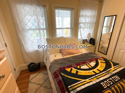 Somerville 3 Bed 1 Bath SOMERVILLE  East Somerville - $3,600