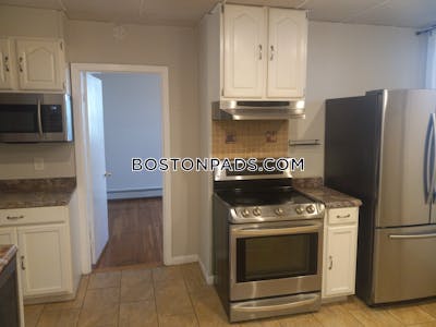 Dorchester/south Boston Border 3 Beds 1 Bath Boston - $3,000 No Fee