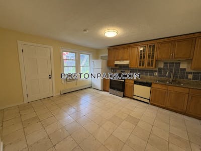 Brookline 2 Beds 1 Bath  Brookline Hills - $2,900 No Fee