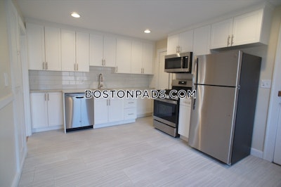 Quincy Amazing 1.5 Bed 1 Bath  Wollaston - $2,100