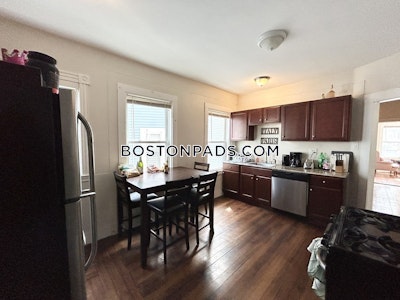 Dorchester 3 Bed, 1 Bath Unit Boston - $3,000 No Fee
