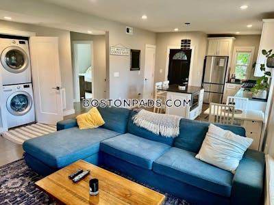 Fort Hill 3 Beds 2 Baths Boston - $4,900