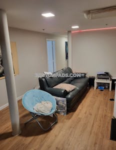 Northeastern/symphony 4 Beds 2 Baths Boston - $6,400 No Fee