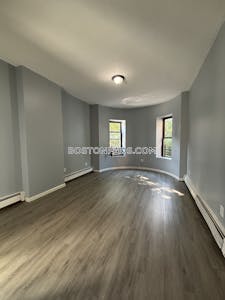 Jamaica Plain 3 Bed 1.5 Bath BOSTON Boston - $3,900 No Fee
