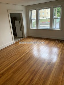 Allston/brighton Border Studio 1 Bath Boston - $2,100