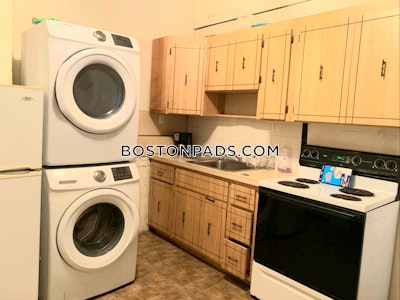 East Boston 2 Beds 1 Bath Boston - $2,000 No Fee