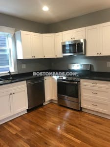 Medford Wonderful 5 Beds 2 Baths  Tufts - $7,300 No Fee